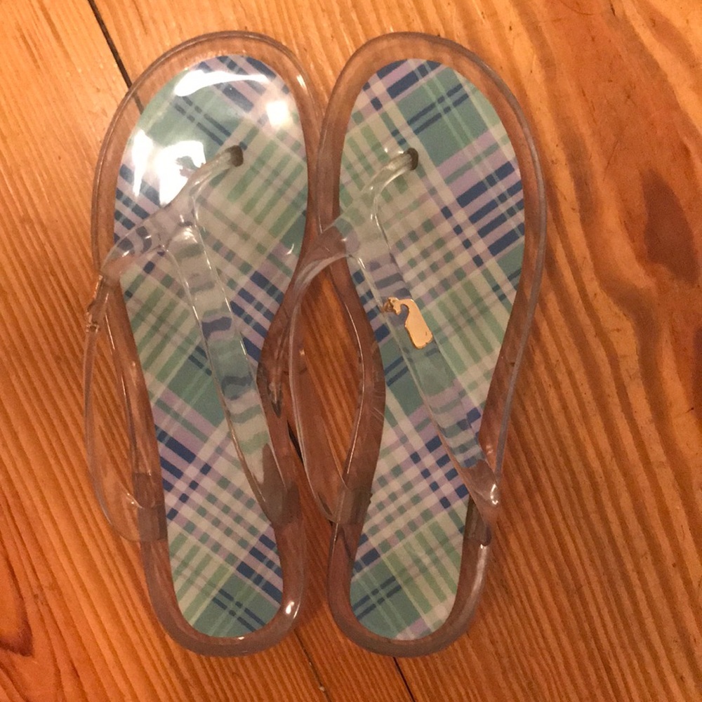 Vineyard vines jelly flip flops